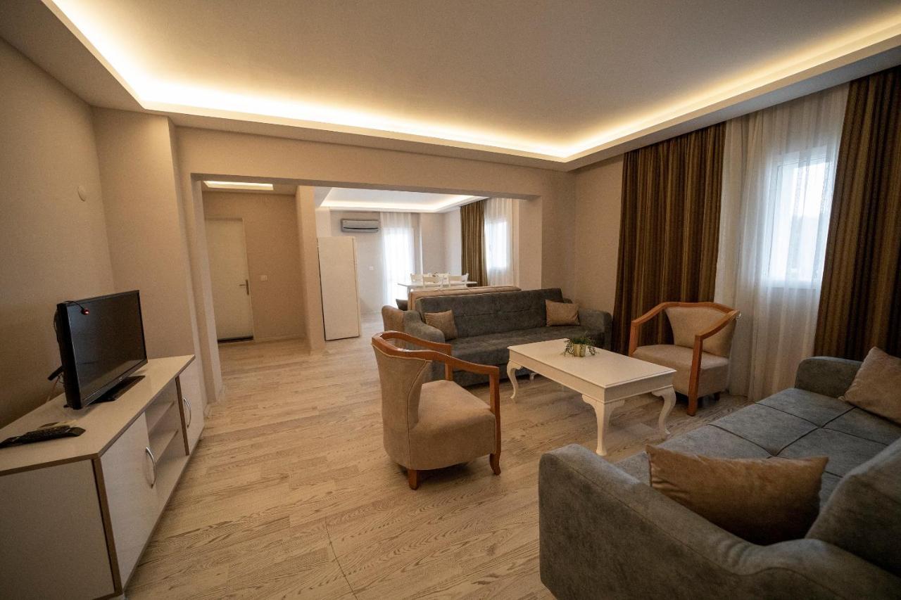 Hotel apartamentowy Silver Tower 2*