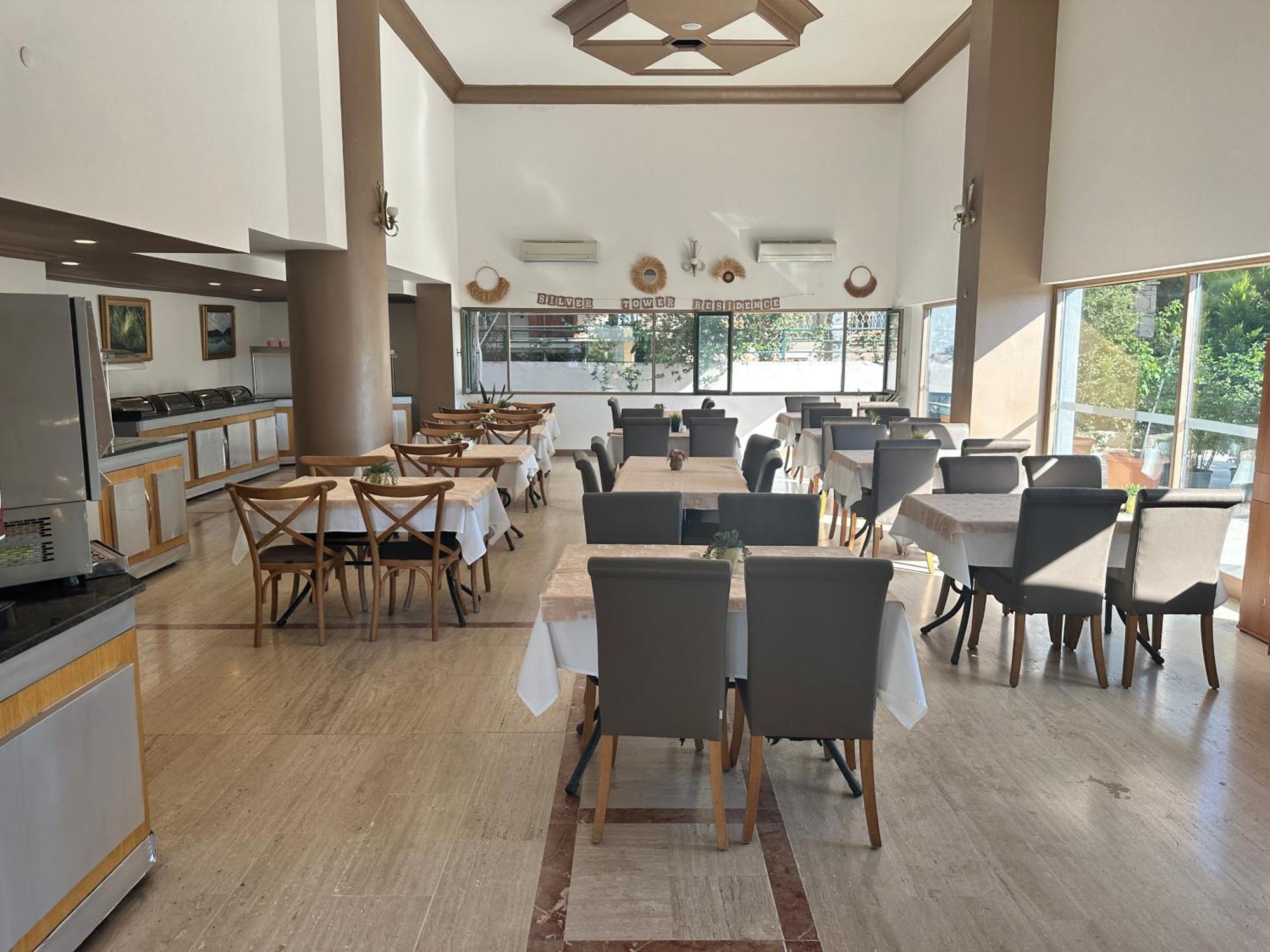 Silver Tower Hotel apartamentowy Kusadası